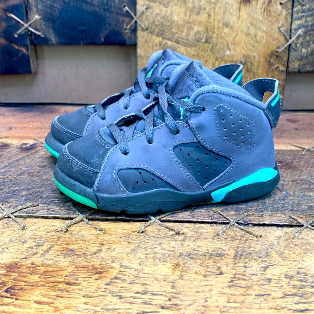 Jordan 6 Retro TD green glow sz 8c 645127-005.
